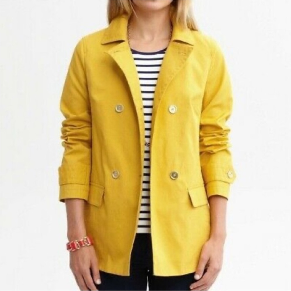 Banana Republic Gold/Mustard Mini Trench Jacket, Size Small